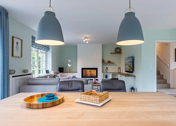 Hues Utlucht 2 Borgsum